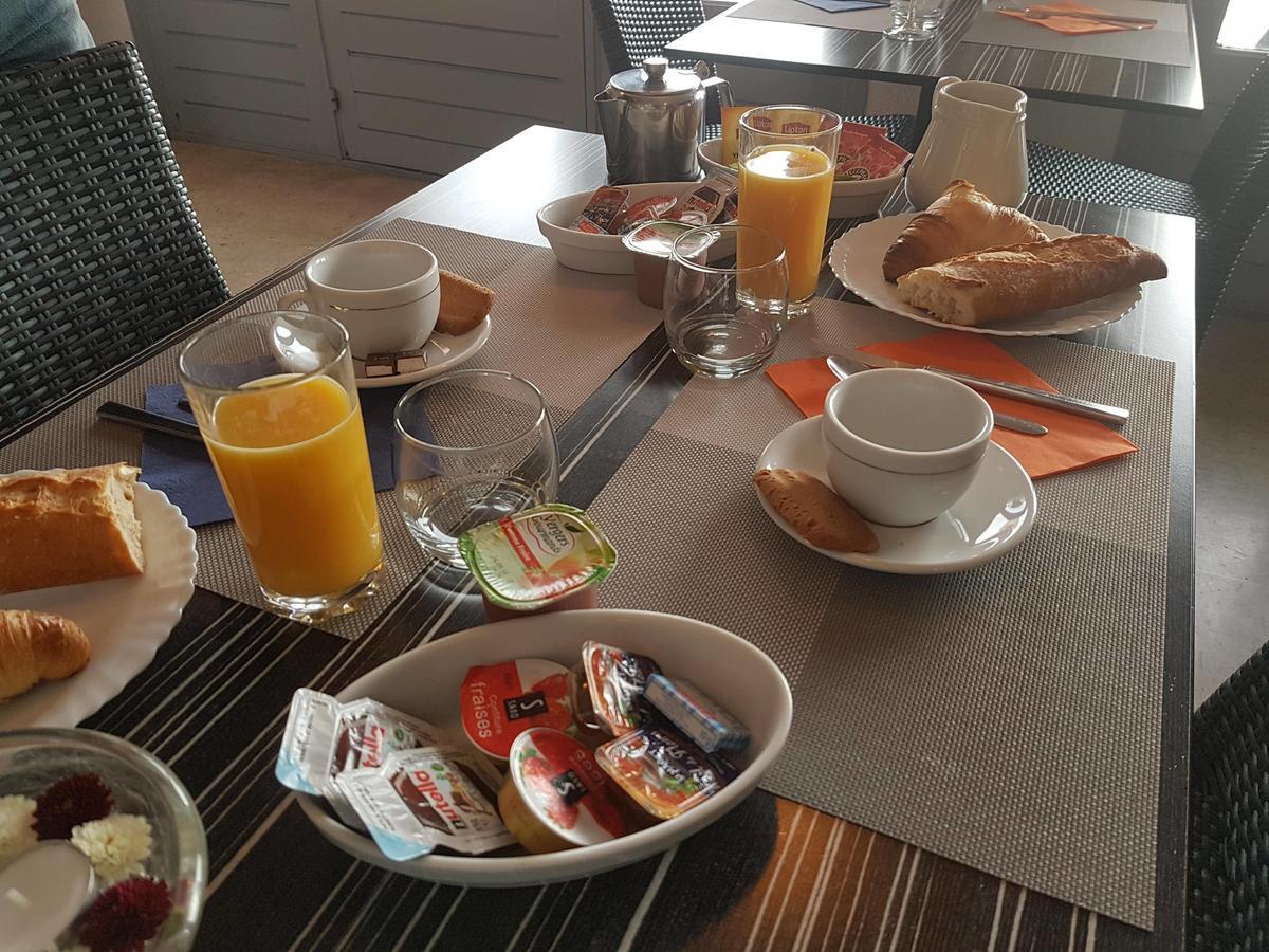 Hotel De La Poste Peymeinade Zewnętrze zdjęcie